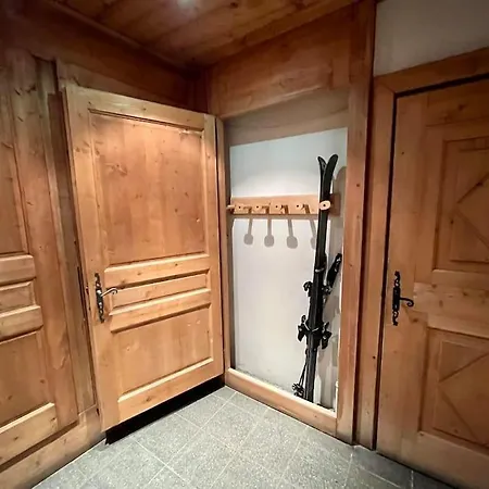 Spacious 3-bed In The Heart Of With Sauna Шамоні