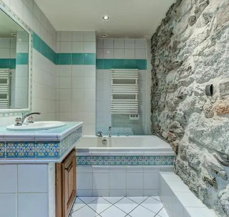 Spacious 3-bed In The Heart Of Apartment Chamonix